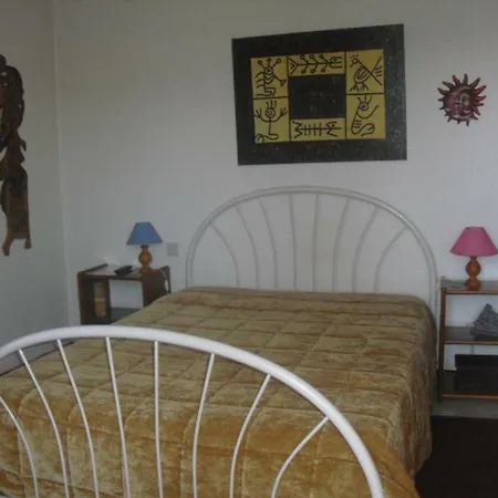 Bed & Breakfast Casa Teresinha Sesimbra