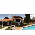 Casa Teresinha Sesimbra