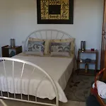 Alojamento de Acomodação e Pequeno-almoço Casa Teresinha Sesimbra
