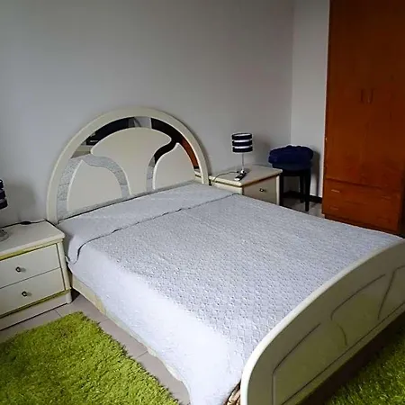 Bed & Breakfast Casa Teresinha Sesimbra