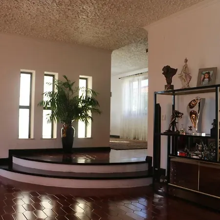 Casa Teresinha Bed and Breakfast Σεσίμπρα