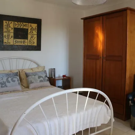 Casa Teresinha 4* Σεσίμπρα