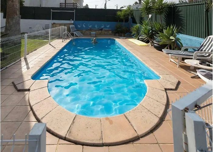 Bed & Breakfast Casa Teresinha 4*