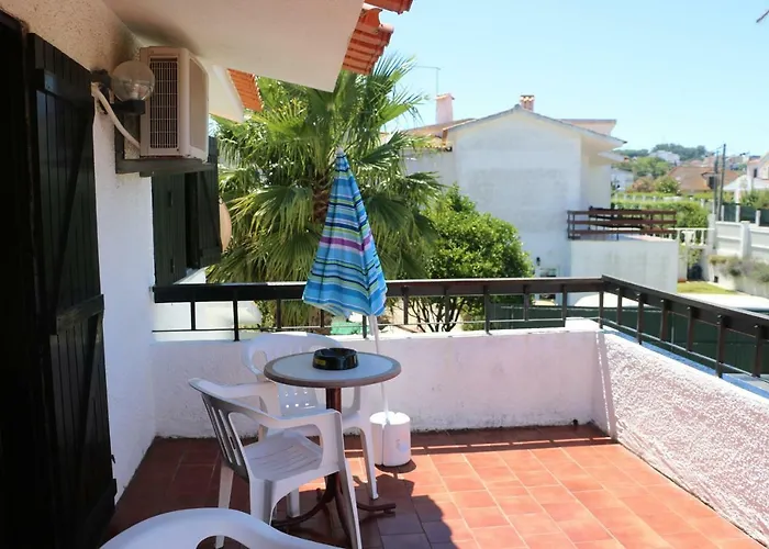 Casa Teresinha Bed & Breakfast Sesimbra