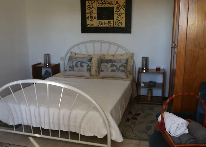 Bed & Breakfast Casa Teresinha Sesimbra