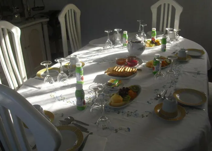 Bed & Breakfast Casa Teresinha 4*