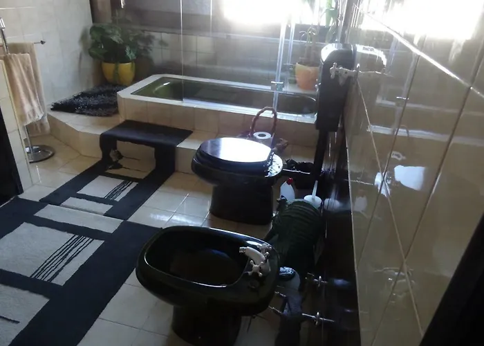 Bed & Breakfast Casa Teresinha Sesimbra